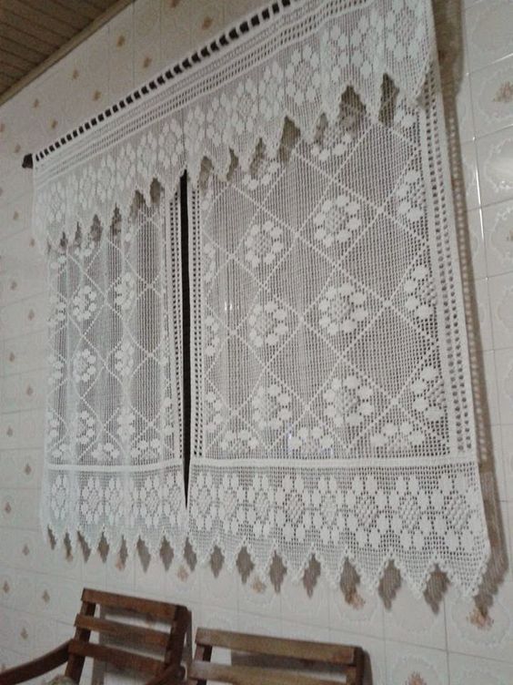 cortina de crochê branca