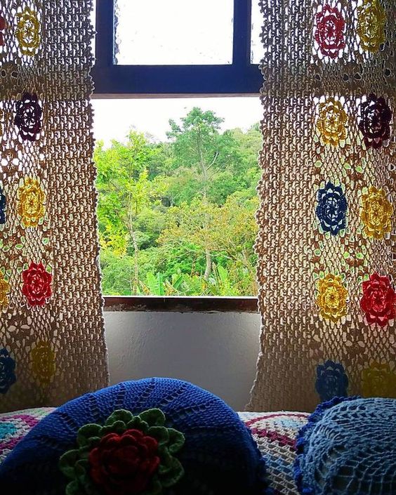 cortina de crochê para quarto diferente