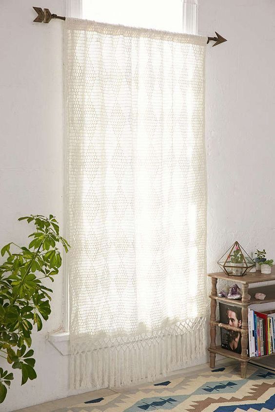 cortina de crochê sala clean