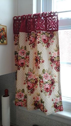 cortina de crochê floral