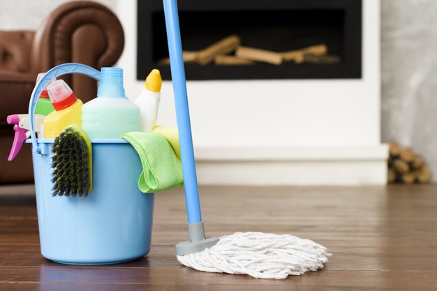 produtos de limpeza que não podem faltar na sua casa